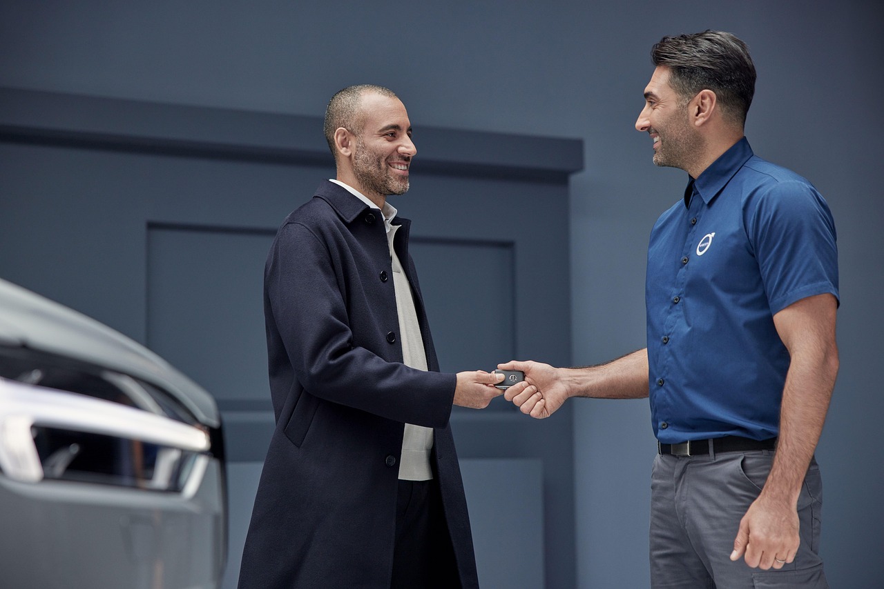 people — car key — conversation — car wallpapers — car — purchase — service — Auto Dealer SEO Ontario | Rank Higher & Sell Mo