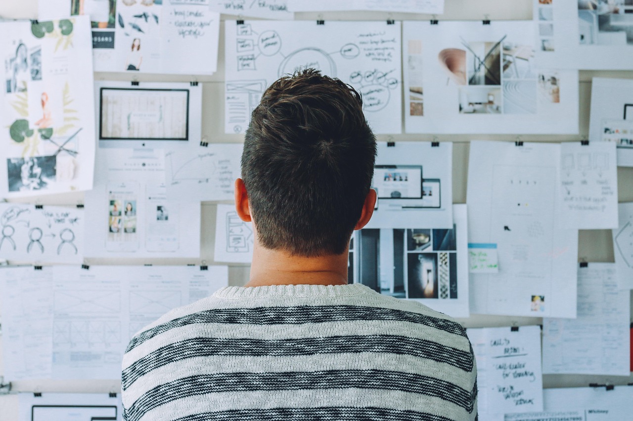 startup — whiteboard — room — indoors — adult — office — business — technology — male — corporate — design — designer — brain